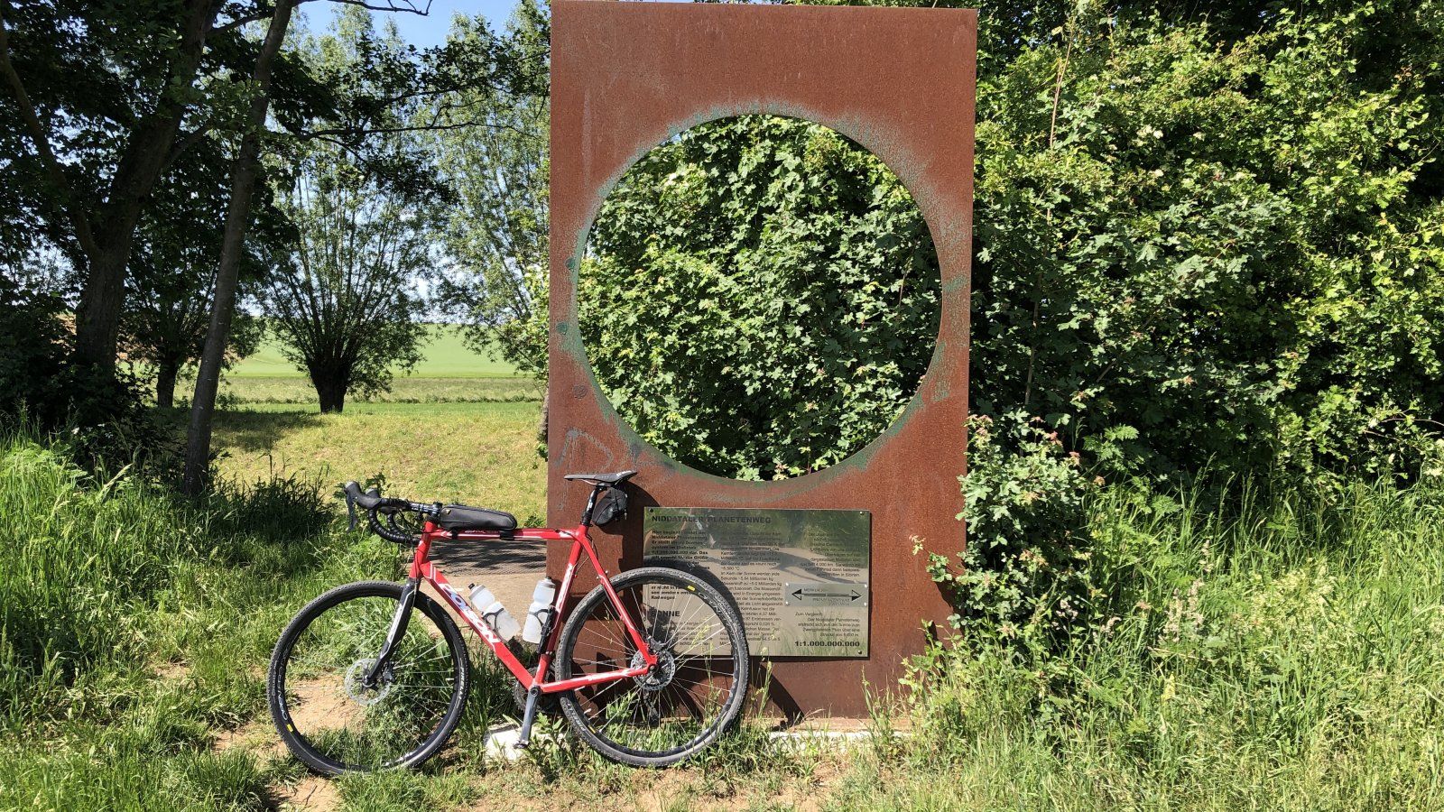 06-Bestie-von-Bergen-Hohe-Straße-Altenstadt-Staden-R4-Wöllstadt.JPG