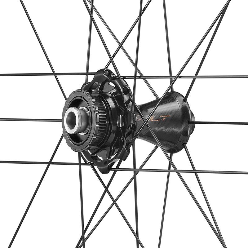 11170_n_campagnolo-bora-ultra-wto-45-disc-brake-2wf-dark-front-wheels-hub-2022-800x800-2.jpg