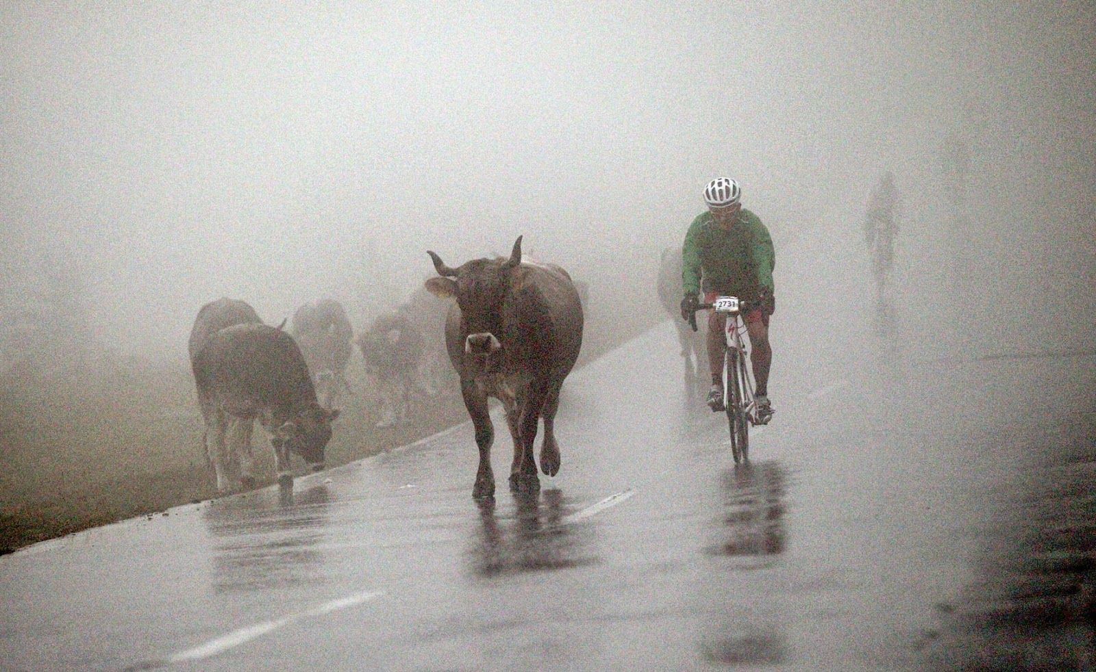 14_Ötzi-Timmelsjoch-Regen.jpg