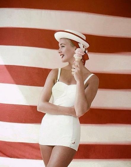 1950s bathing suits.jpg