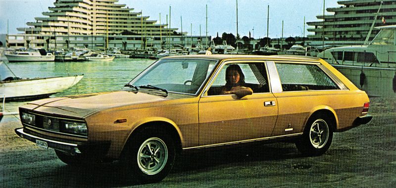 1974_Pininfarina_Fiat_130_Maremma_02_.jpg