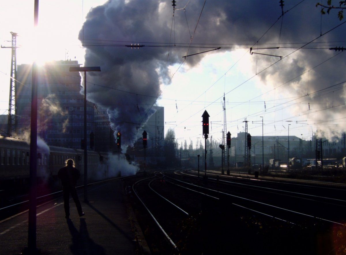 2005-12-11 Ostbahnhof BR 41 14a.jpg