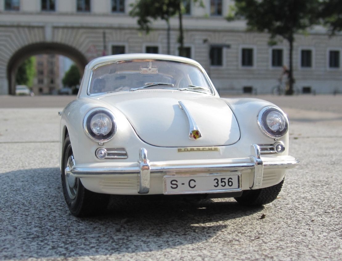 2013-07-20 39a Porsche 356 B 1961 Burago.jpg