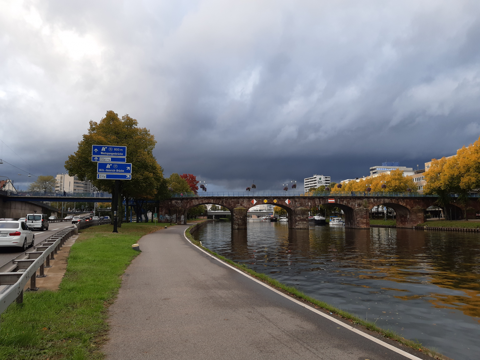 20191009_bismarckbrücke_noch_trocken.png