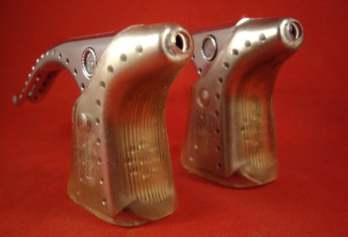 54616231@N04_8455964383_Record Levers with drilled housings.jpg