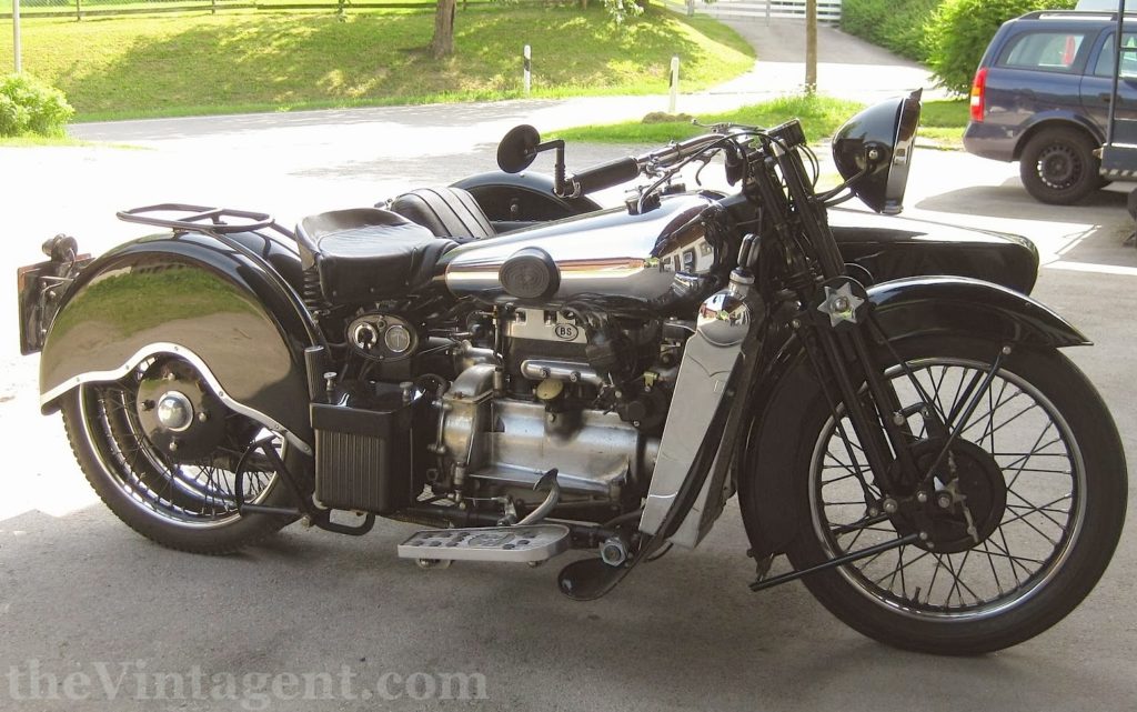 8-Brough-Superior-Austin-Four-Road-Test-Vintagent-1024x641.jpg