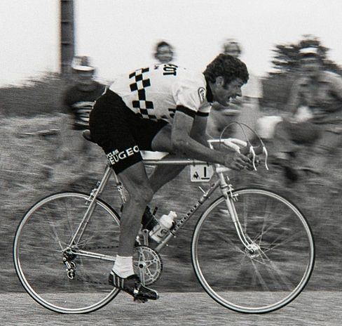 800px-Bernard_Thévenet_-_Tour_1976.jpg