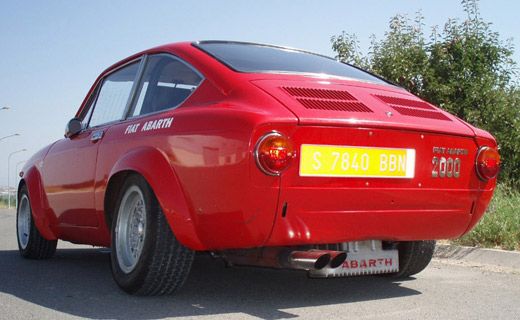 abarth_2000_02.jpg