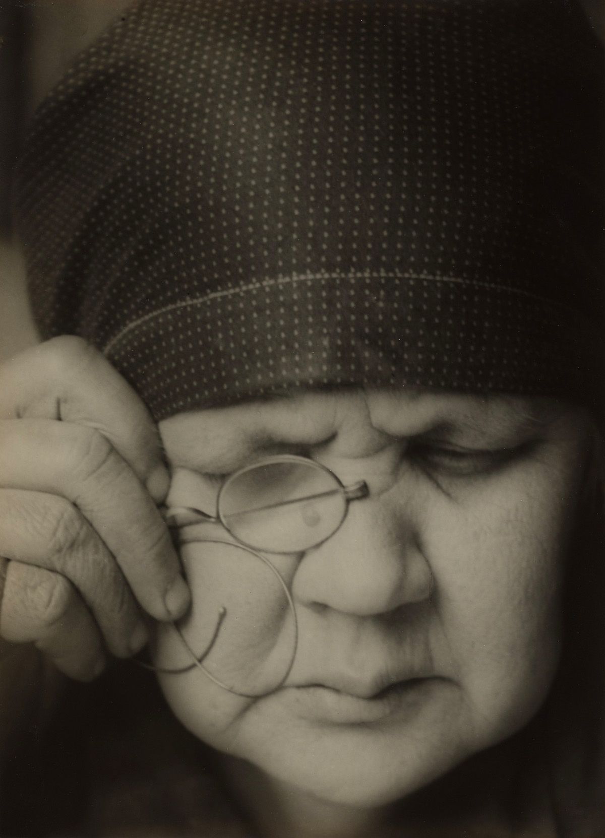 Aleksandr Rodchenko - Mother (1924).jpg