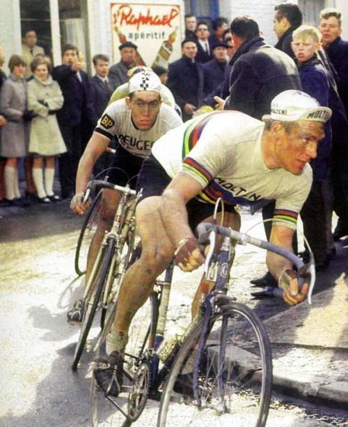 Altig Merckx 67 Falndern Roubaix.jpg