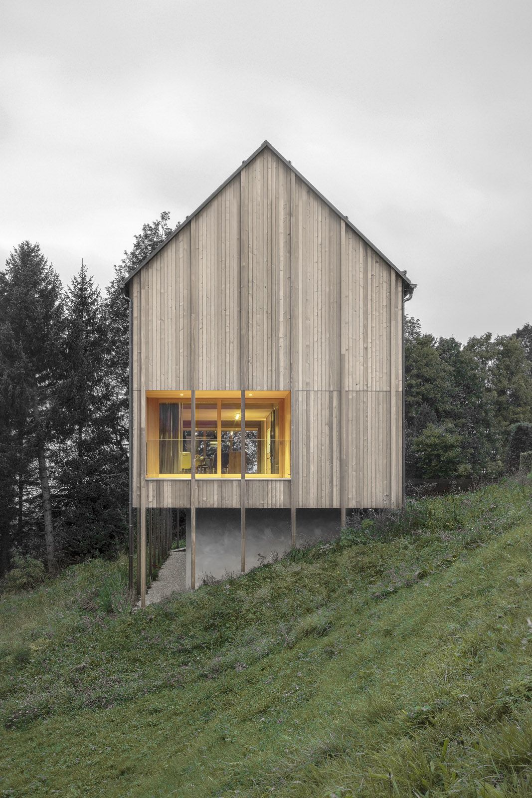 Bernardo Bader architects Haus am Sturcher Wald (7).jpg