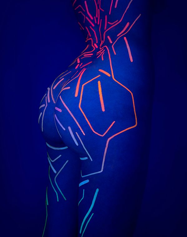 Black light - Slava Thisset (2).jpg