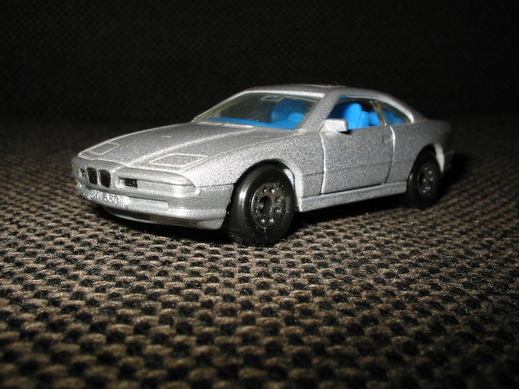 BMW 850i silber - Matchbox.JPG