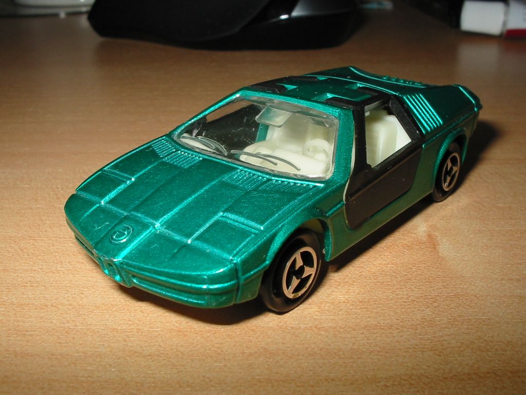 BMW Turbo grün - Majorette.JPG