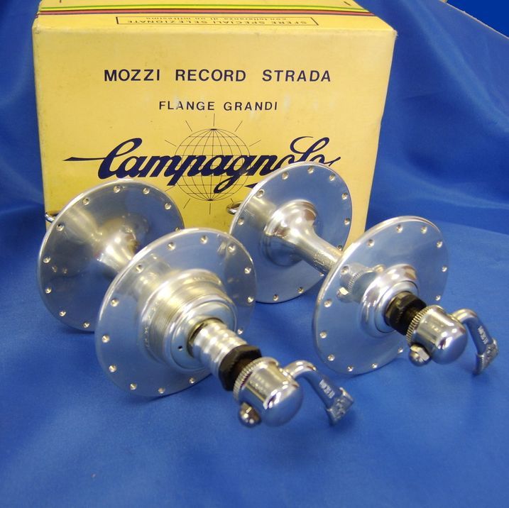 Campagnolo Highflange hubs no hole.jpg