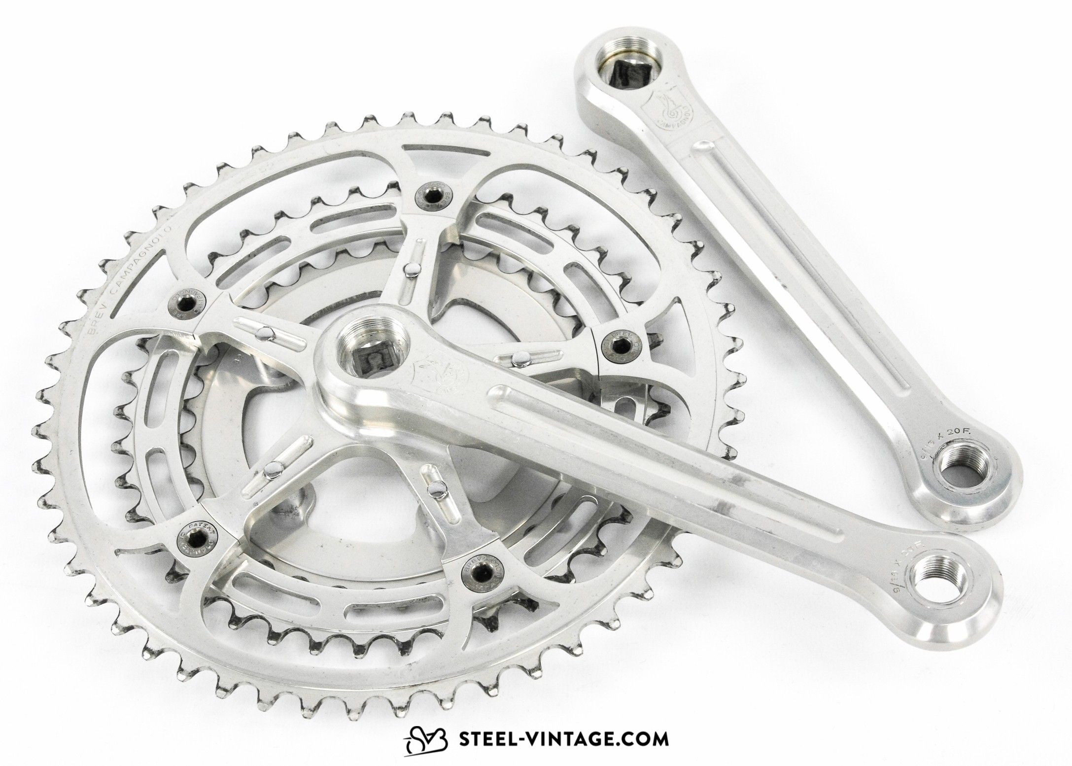 Campagnolo-Record-Triple-Crankset-1.JPG