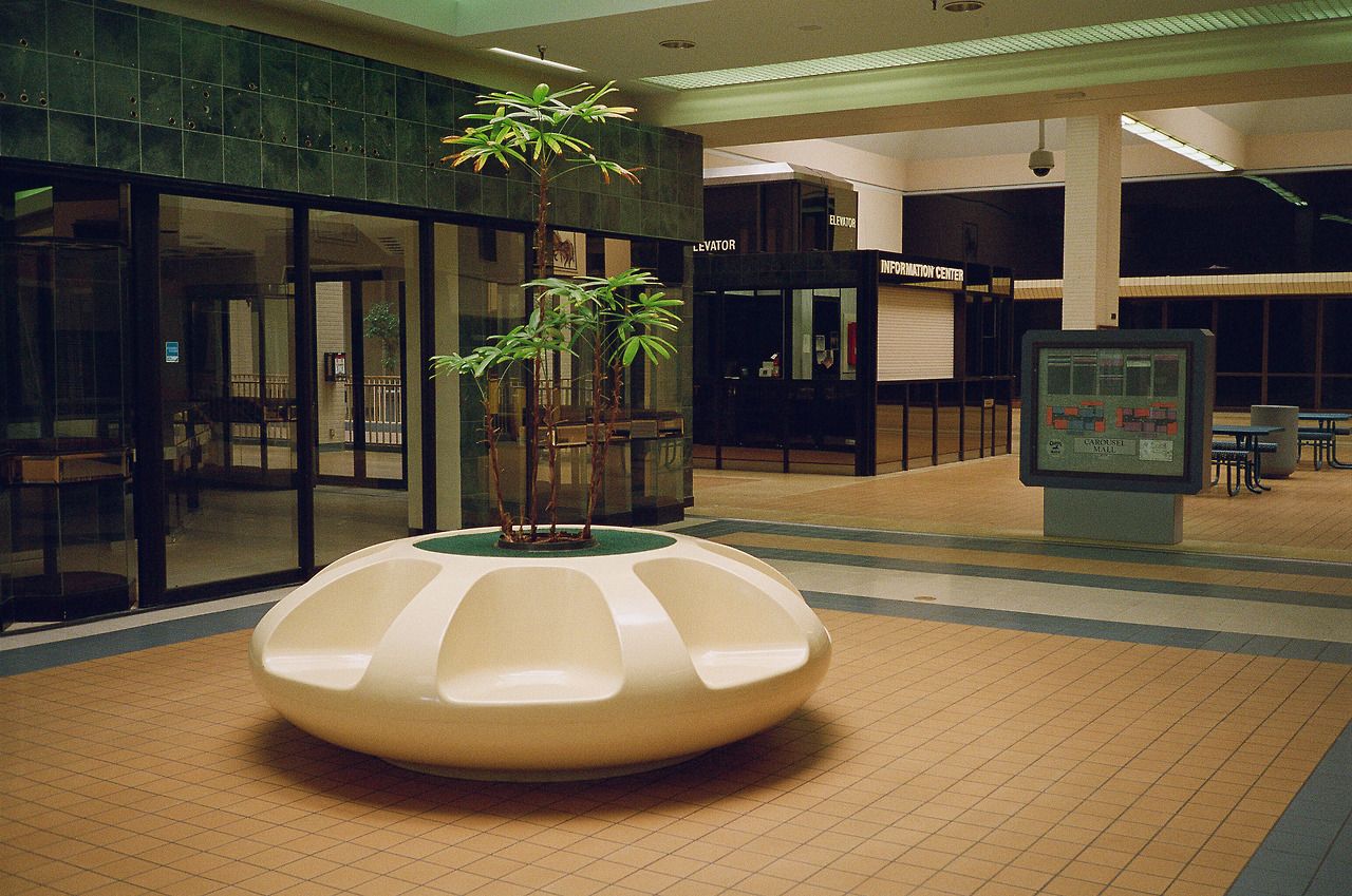 carousel mall @ san bernardino, california.jpg