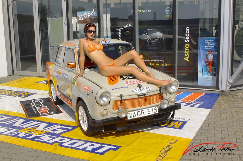 CarsAndGirls_TI_trabi_8.jpg