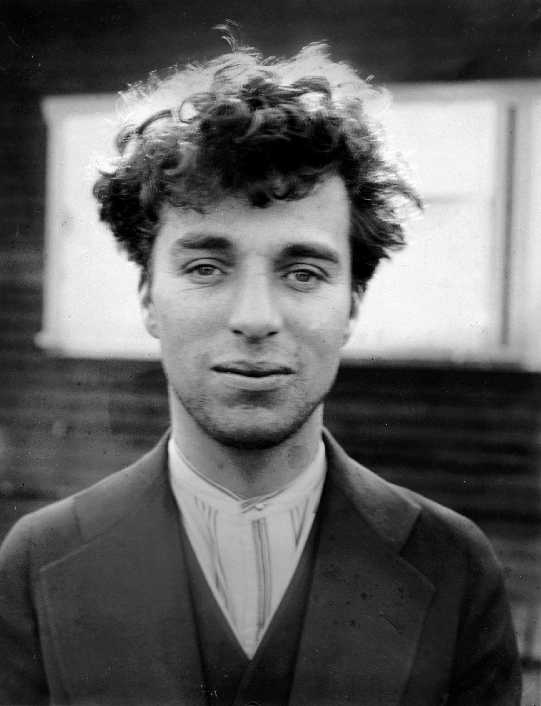 Charlie_Chaplin_c1916.jpg