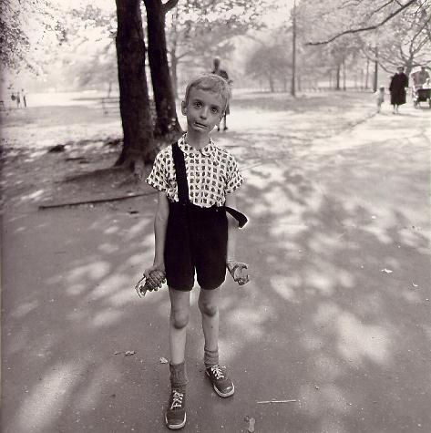 Child with Toy Hand Grenade in Central Park, New York City (1962).jpg