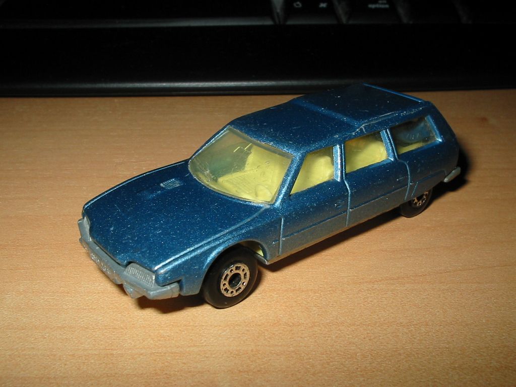 Citroen CX Break - Matchbox.JPG