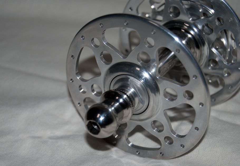 Curtis Odom six star high flange hub with ball nut.jpg