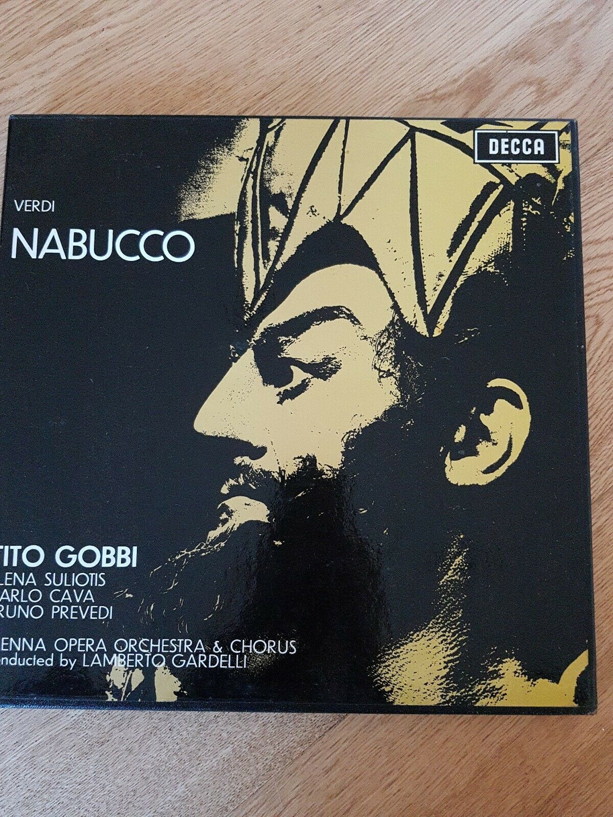 Decca SET Nabucco, Gobbi, Gardelli VPO.jpg