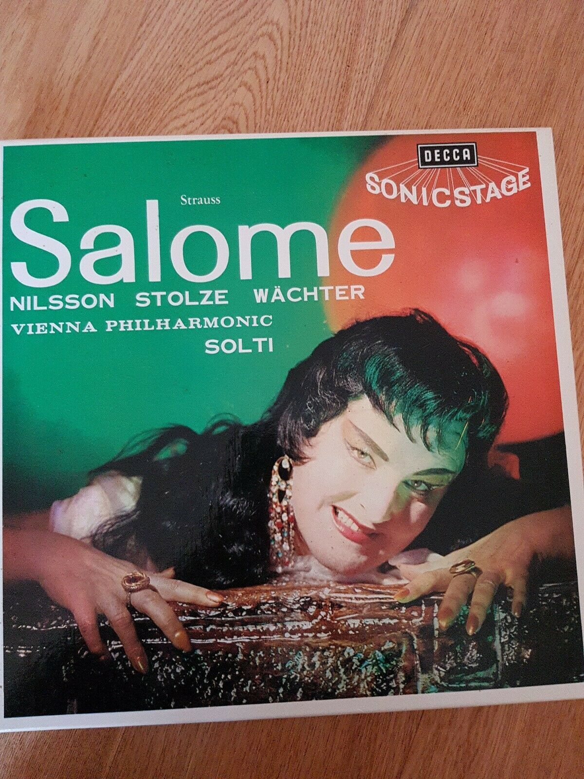 Decca SET Salome_Nisson, Solti VPO.jpg