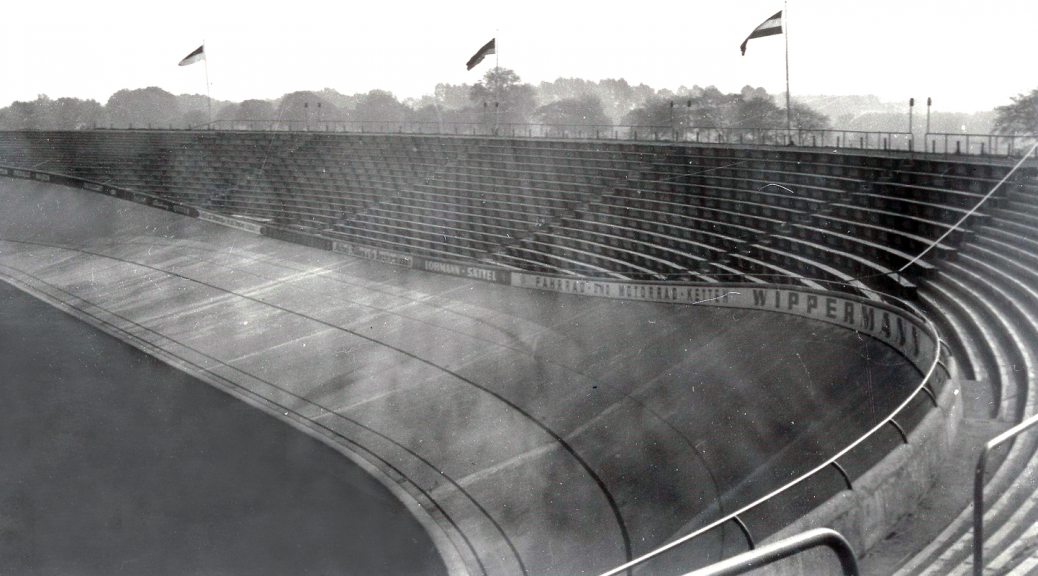 Denkmal_Bielefeld_1954_bearb-1038x576.png