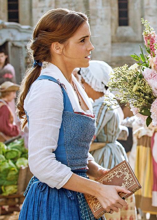 Emma Watson as ‘Belle’ in Disney’s Beauty and the Beast (2017).png