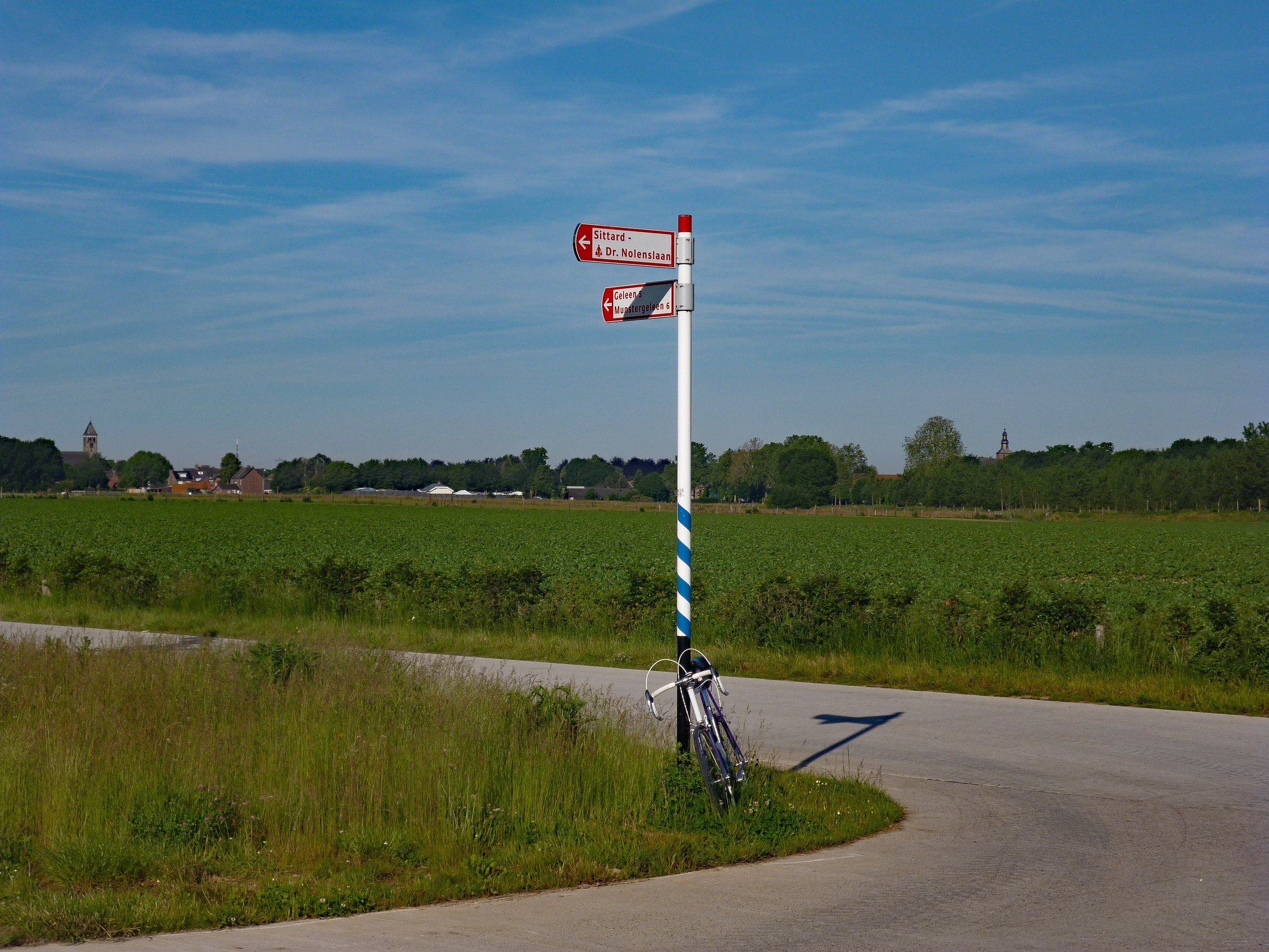 Fahrradhigway ala hollondaise - Kopie.jpg