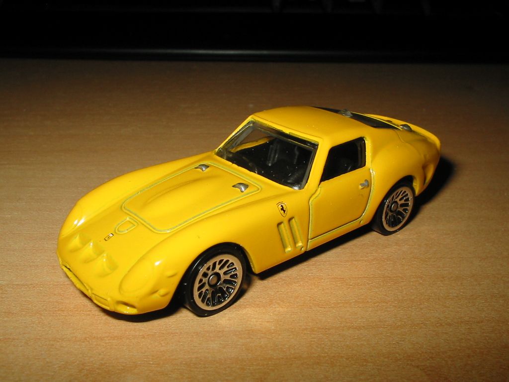 Ferrari 250 GTO - HotWheels.JPG