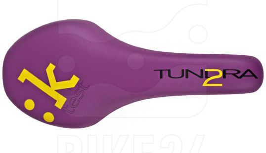 fizik tundra magenta.jpg