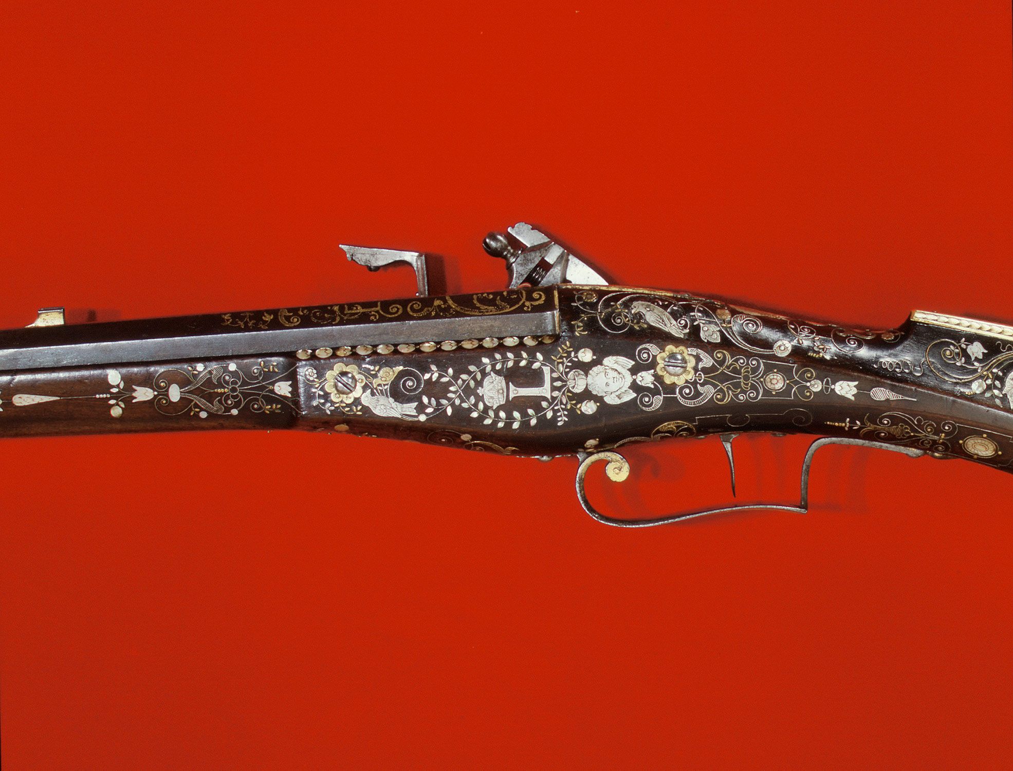 Flintlock Gun of Louis XIII (1601–1643), King of France (detail).jpg