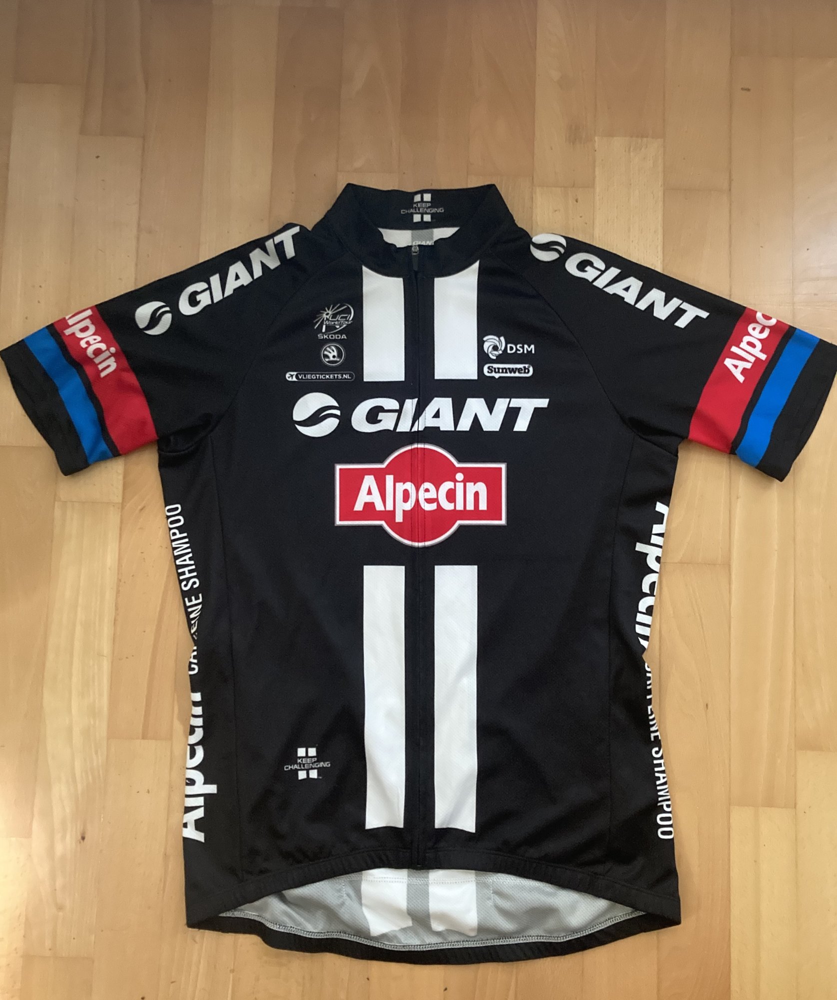 GA2015-Trikot-M.jpg