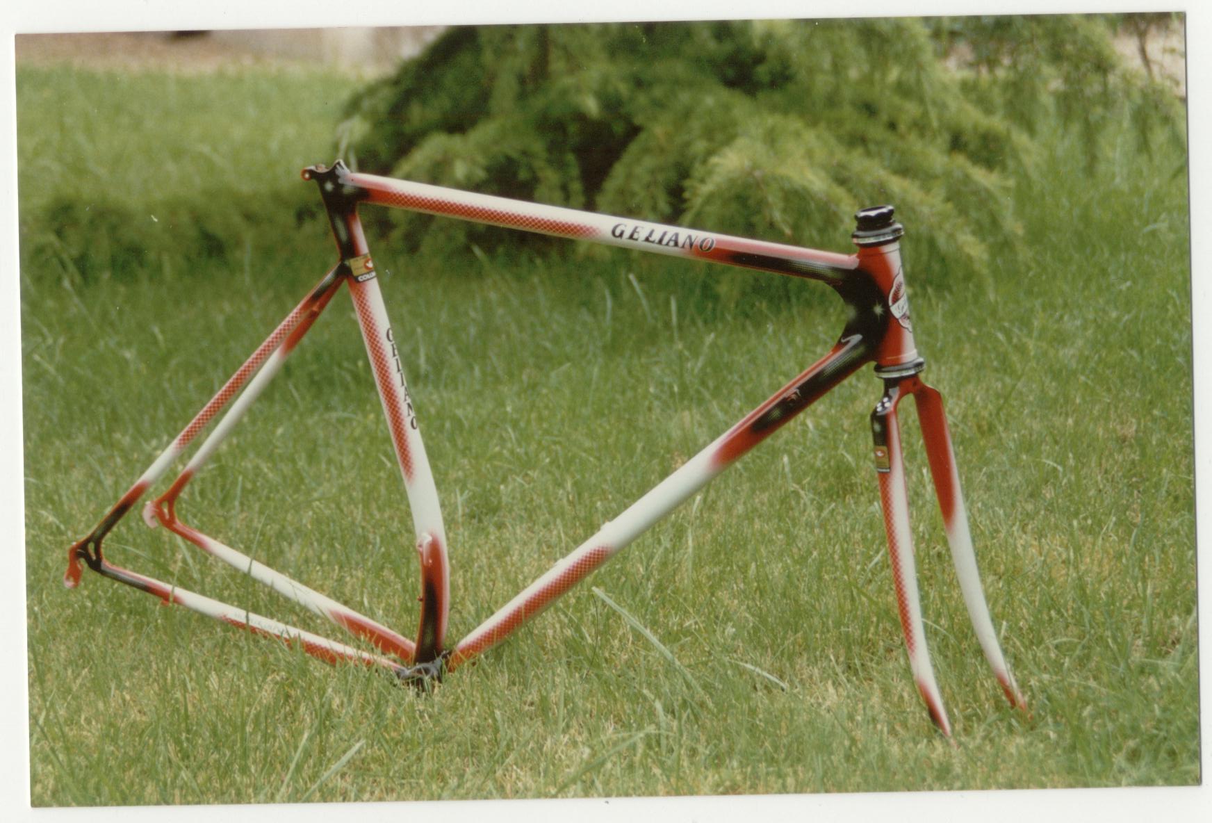 Geliano TT Crono frame.jpg