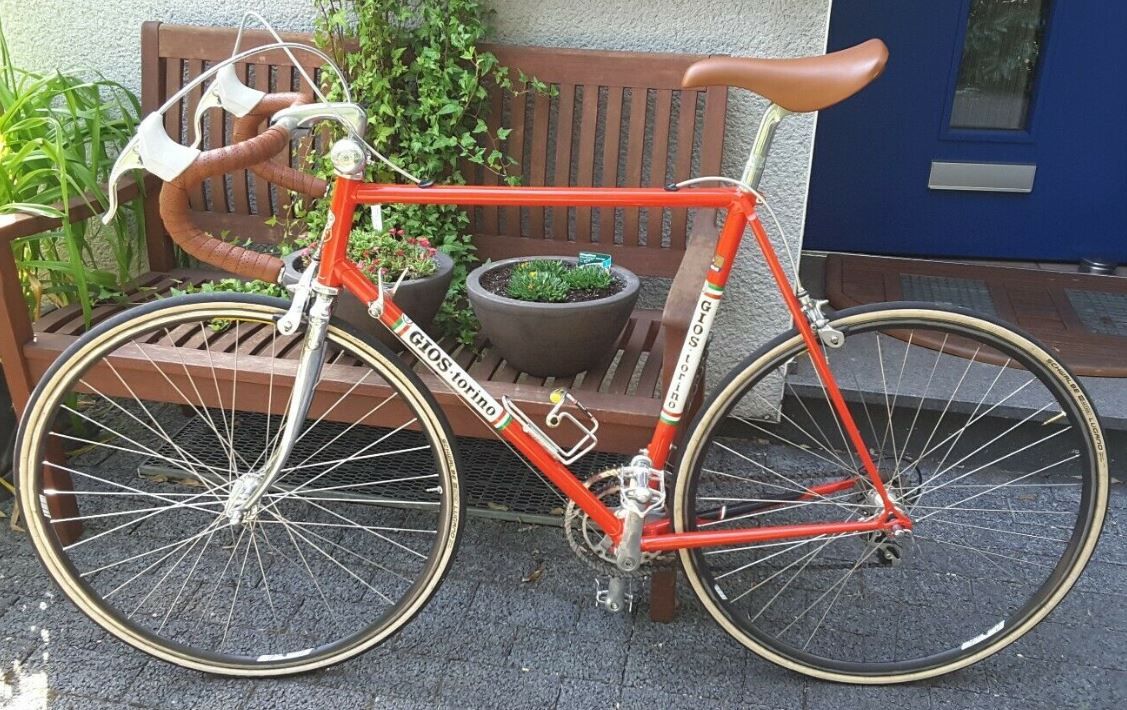 GIOS rot.JPG