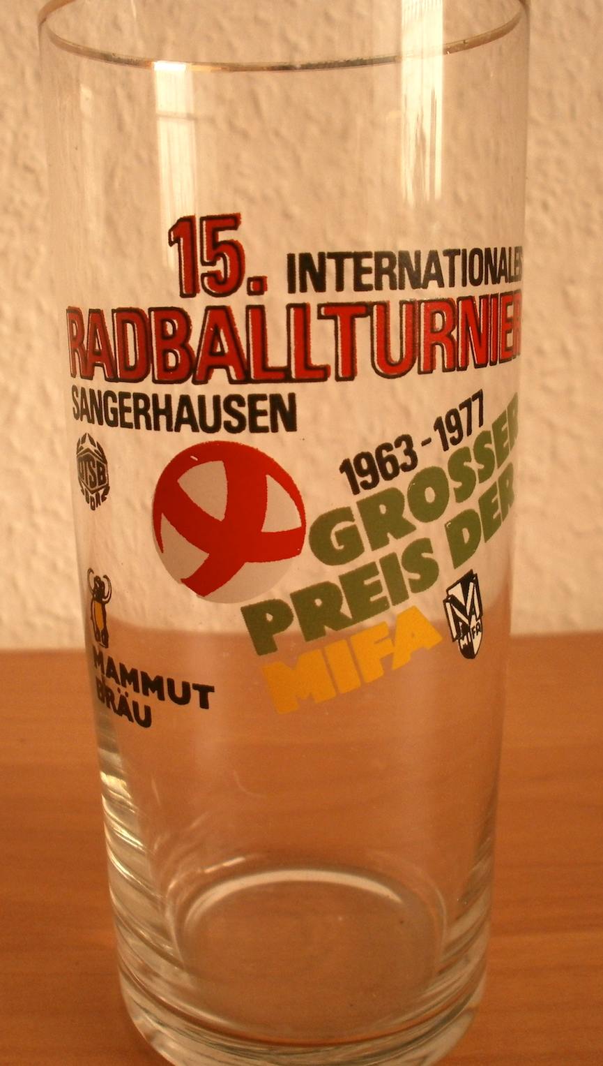 glas.jpg