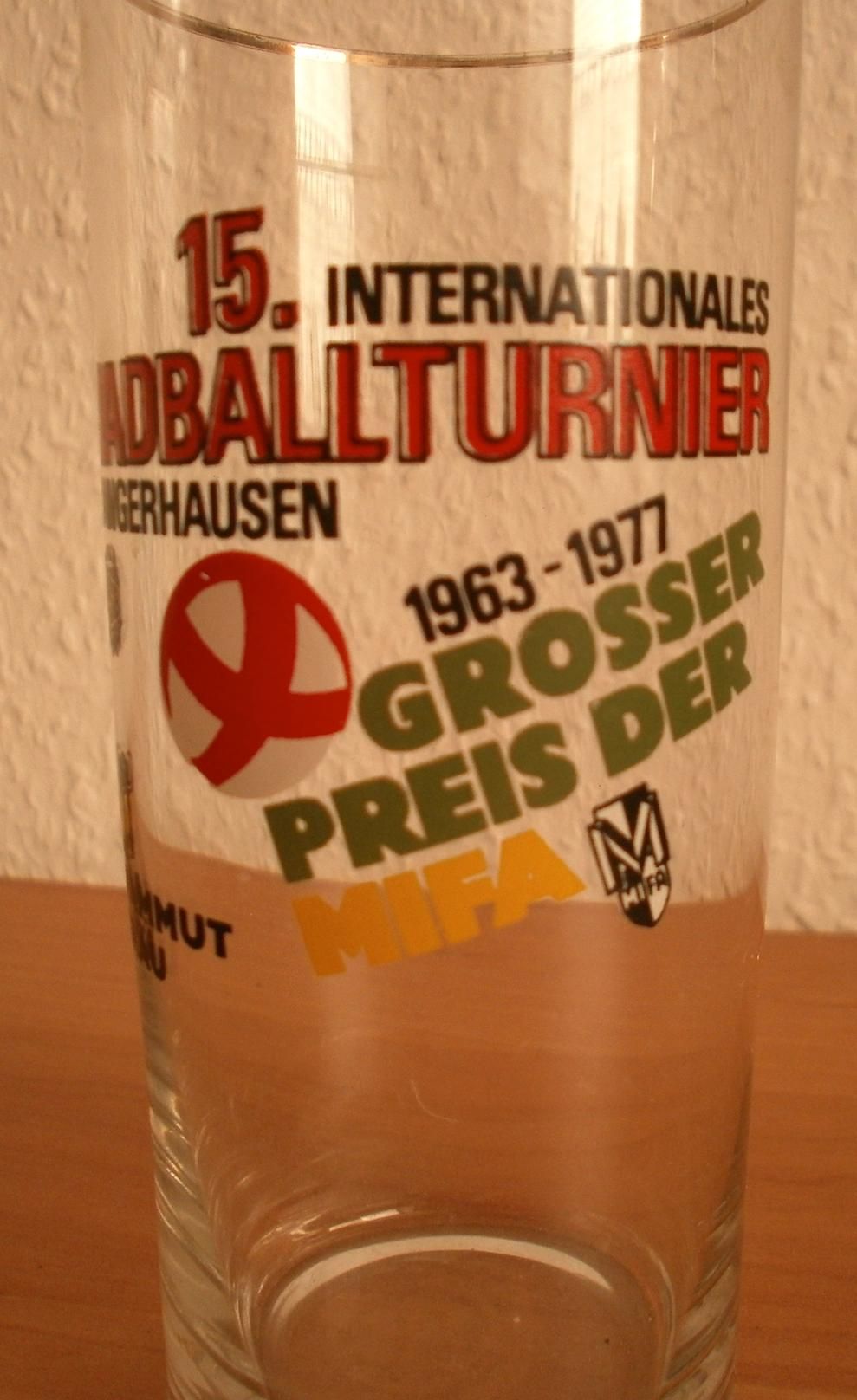 Glas--.jpg