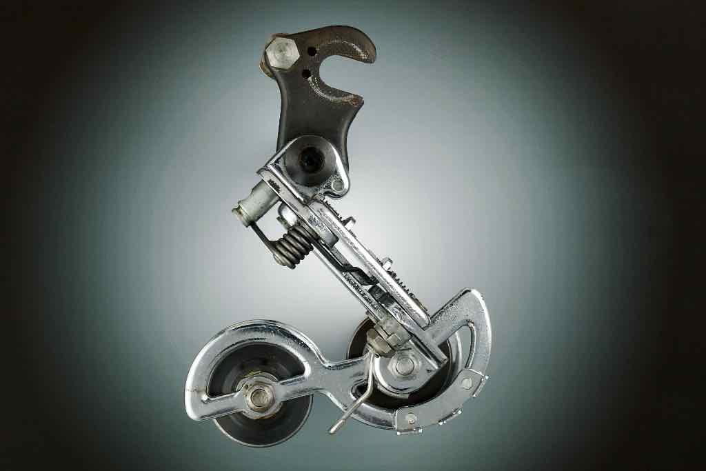 Huret_Svelto_derailleur_1st_style_additional_image_01.jpg