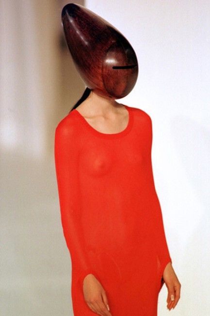 hussein chalayan ss 98.jpg