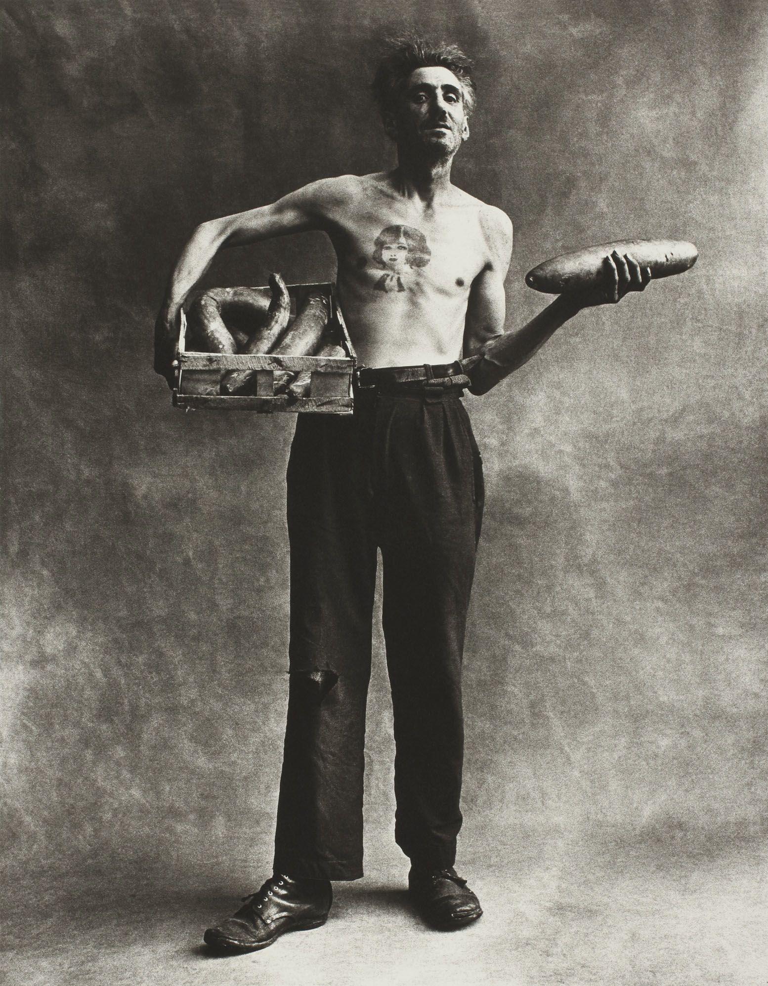 Irving Penn - Marchand de Concombres (Cucumber Seller- Gurkenverkäufer) 1950, printed 1976.jpg