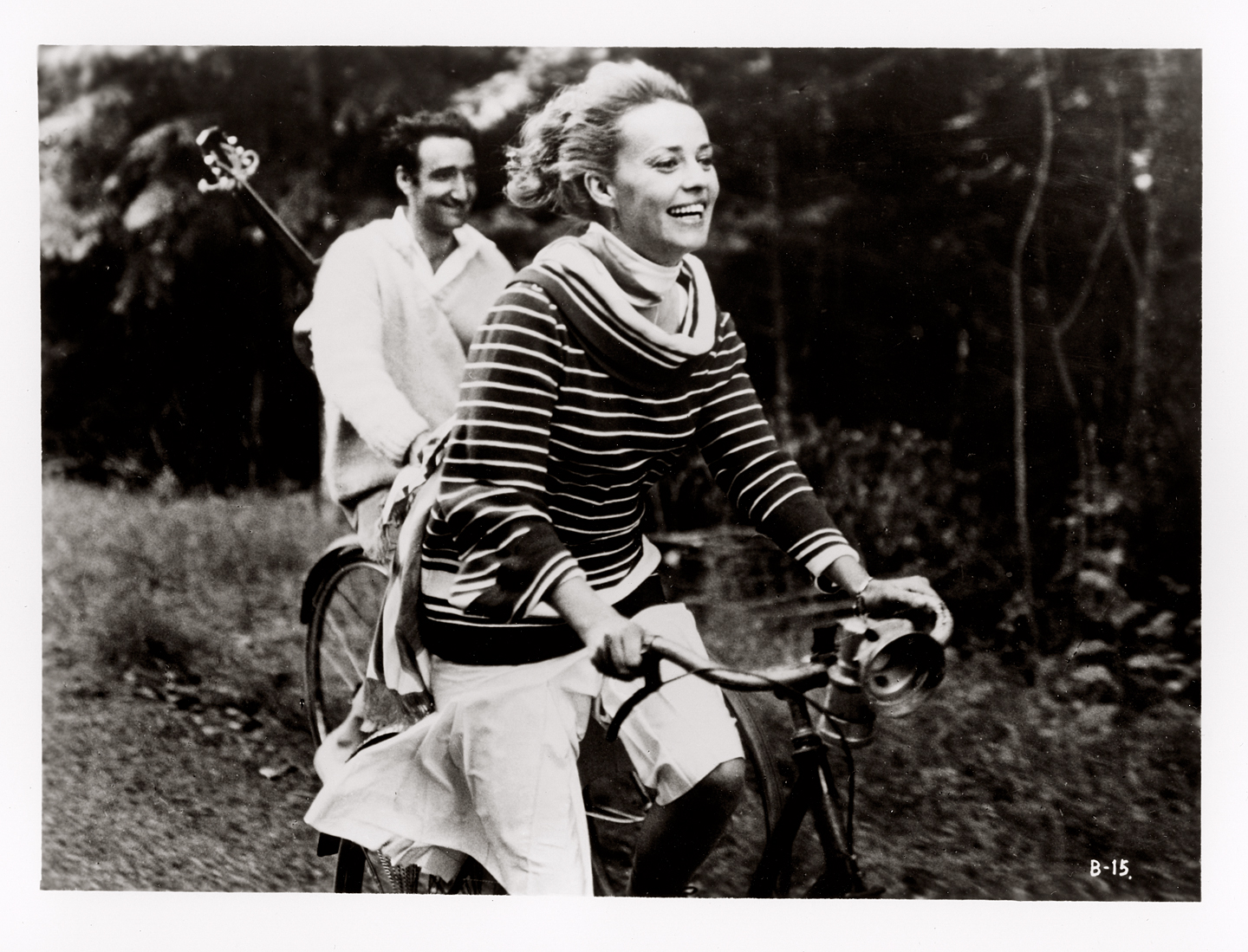 Jeanne_Moreau_and_Henri_Serre.jpg