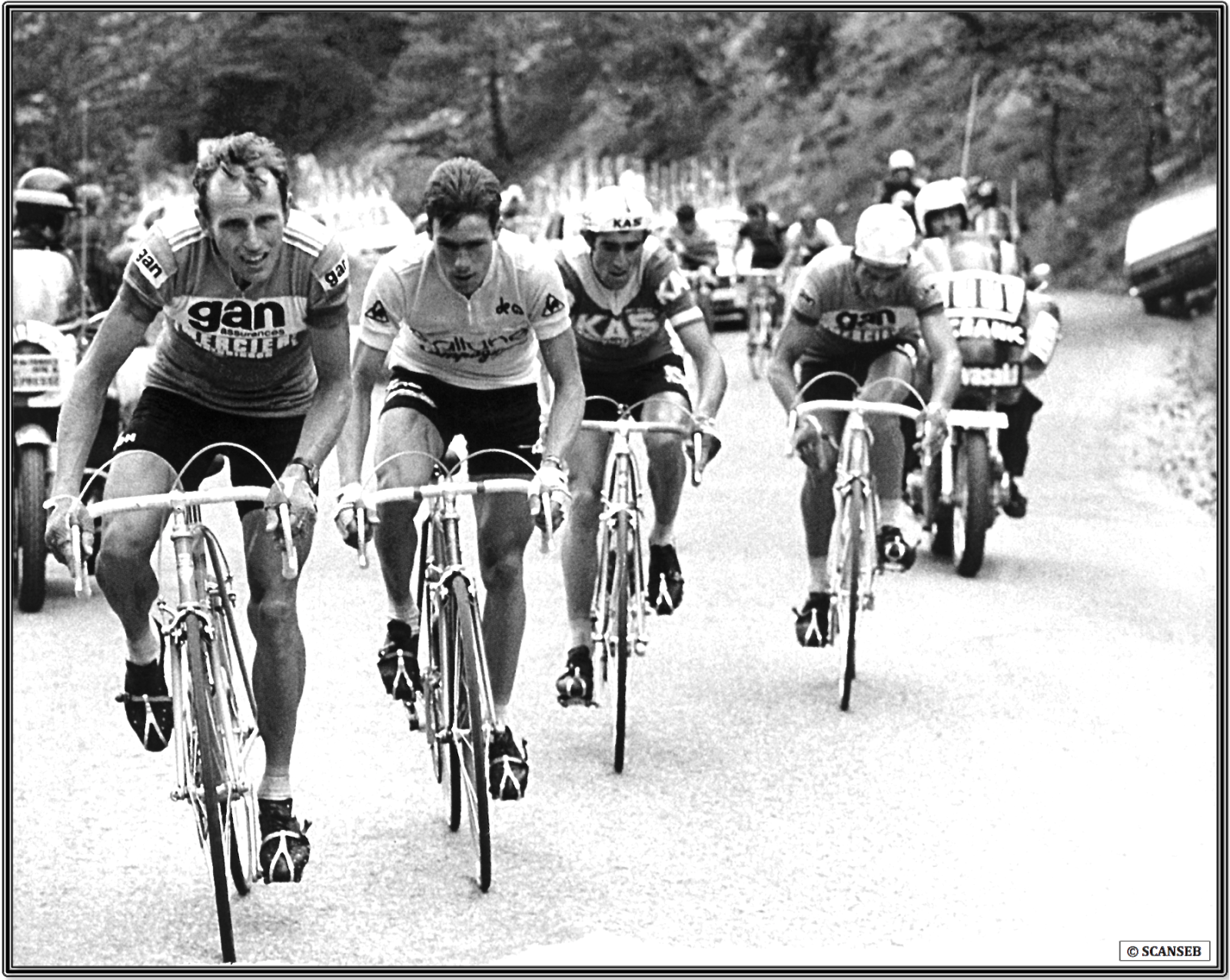 Joop Zoetemelk, Lucien Van Impe, Galdos et Poulidor (Tour 76, montée de Montgenèvre).png