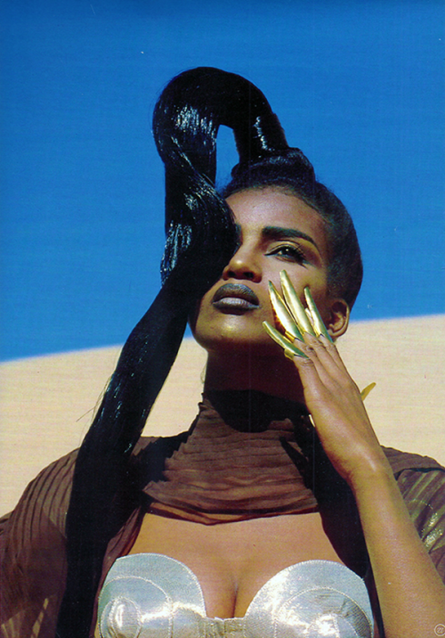 Khadija Adams in Thierry Mugler shot by Thierry Mugler, 1986.png