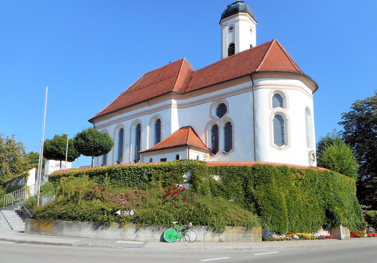 Kirche Zusmarshausen.jpg