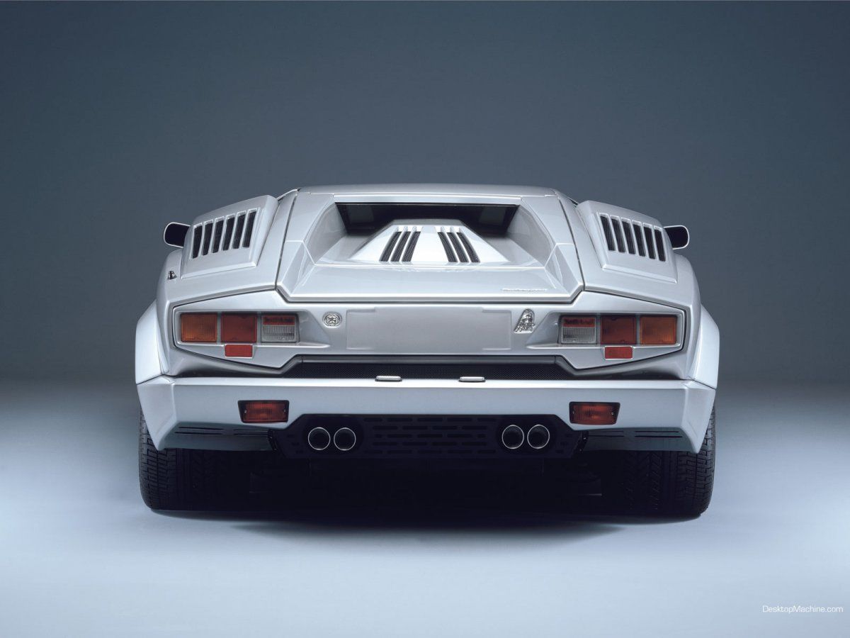 lamborghini-countach-wallpaper-1600x1200-0051.jpeg