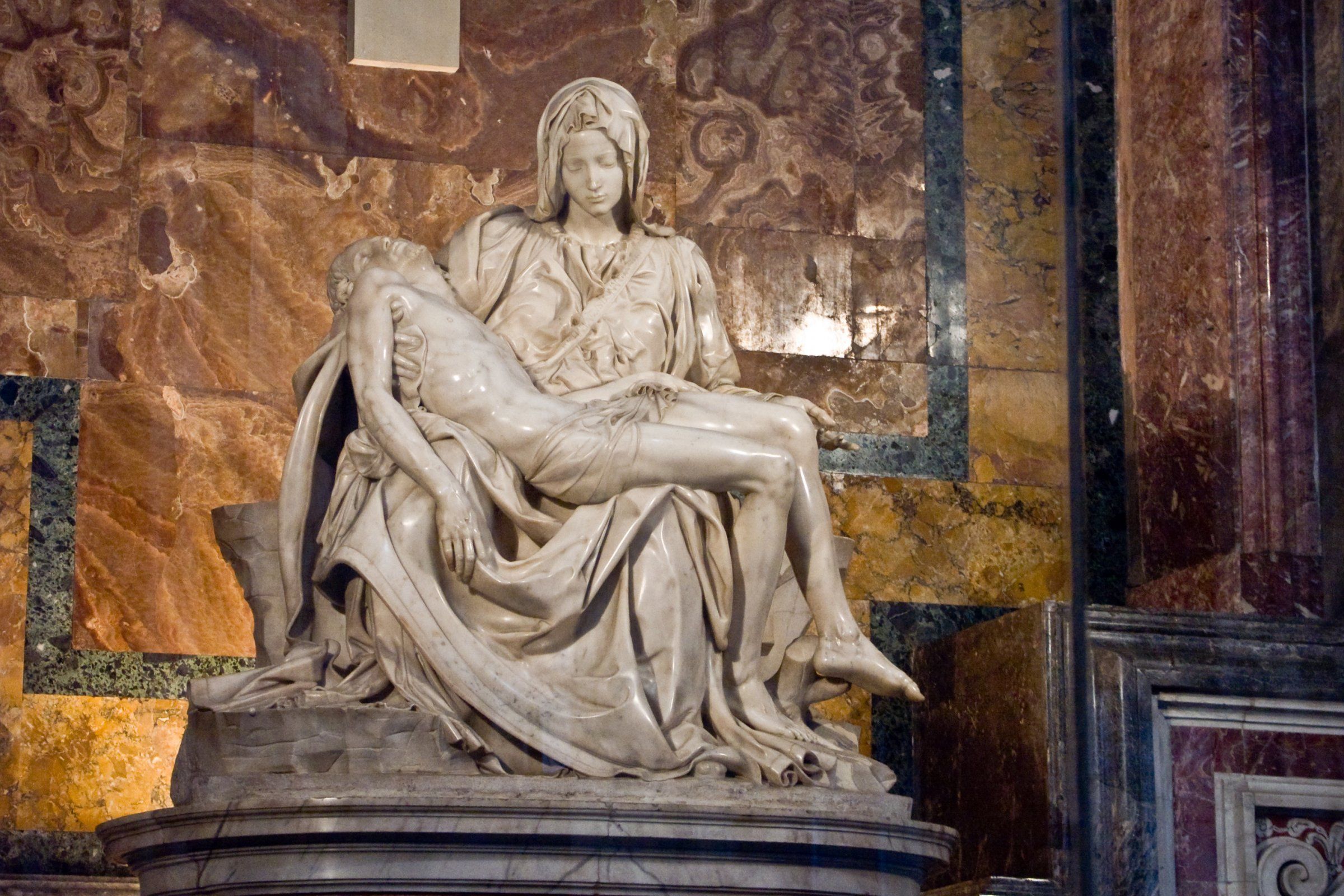 LaPieta-MichelAnge.jpg