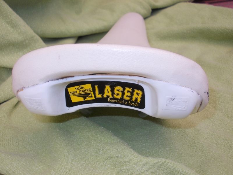 laser02f.jpg