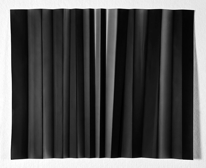 lisa clunie - Fold I-2014-Silver gelatin photograph.jpg